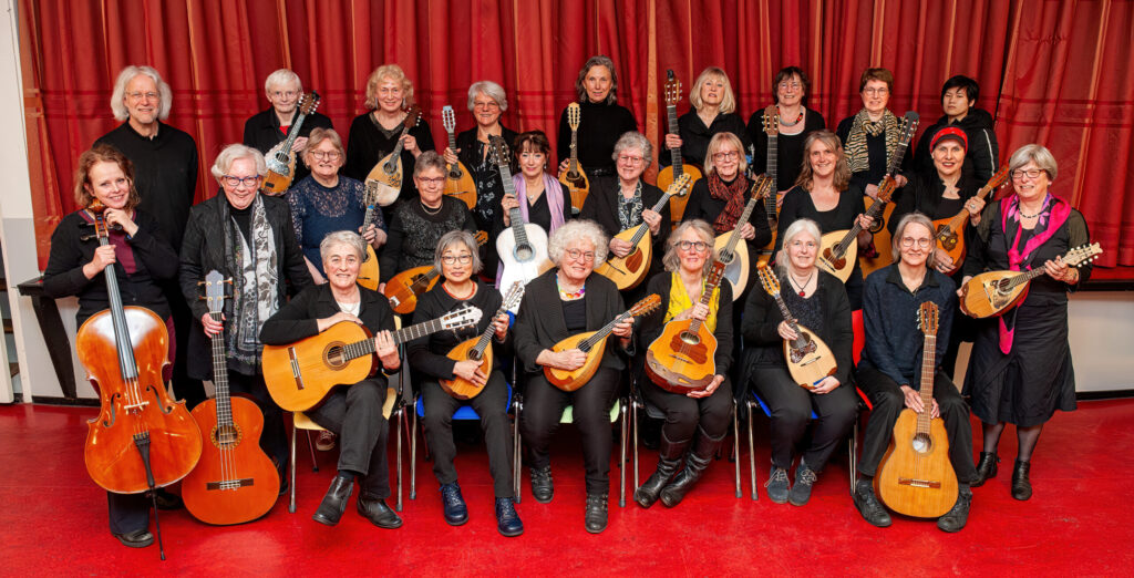 De leden van het orkest
